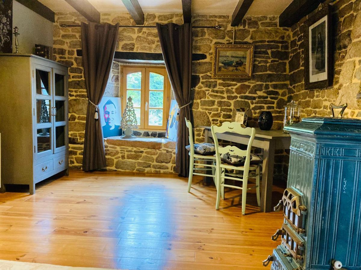Maison De Caractere Datant De 1739 Quistinic エクステリア 写真
