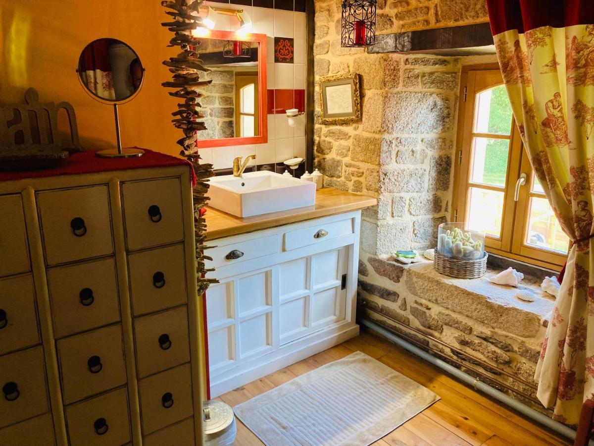 Maison De Caractere Datant De 1739 Quistinic エクステリア 写真